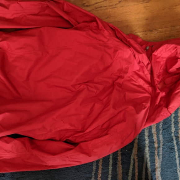 LL Bean rain jacket - Picture 2 of 3